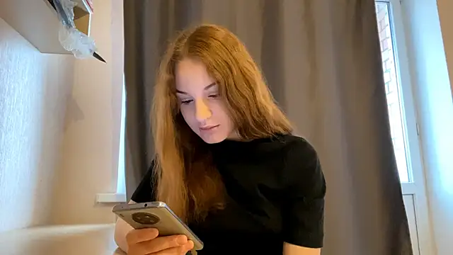 Snapshot of _StillHeart_ chatting on 04.11.26 StillHeart online show from 04.11.26