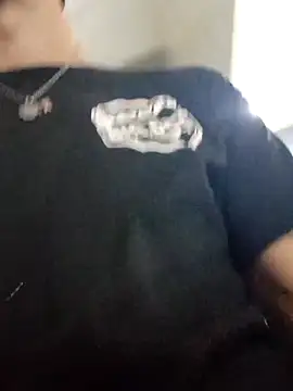 Snapshot of ReyBarto chatting on 04.09.26 ReyBarto online show from 04.09.26