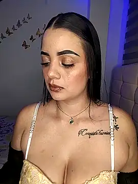 Luna scarllet8 online show from 04.23.26