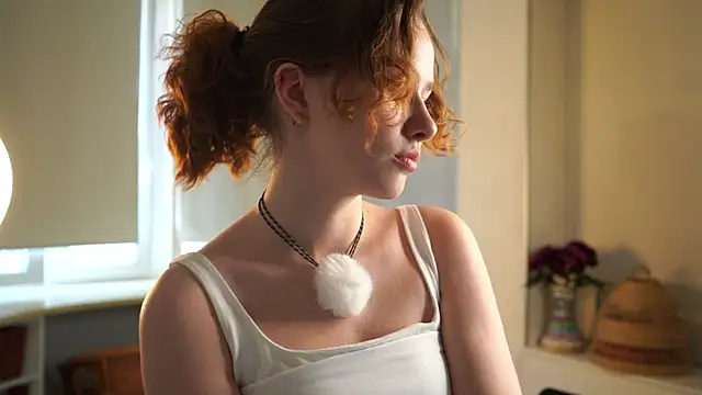 Snapshot of AgathaCarra chatting on 05.19.26 AgathaCarra online show from 05.19.26