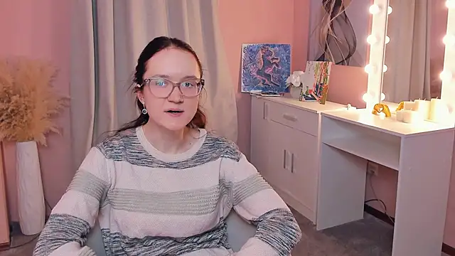 Snapshot of ErmaCurlis chatting on 04.11.26 ErmaCurlis online show from 04.11.26