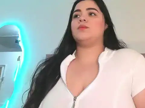 laurenlaine online show from 04.25.26