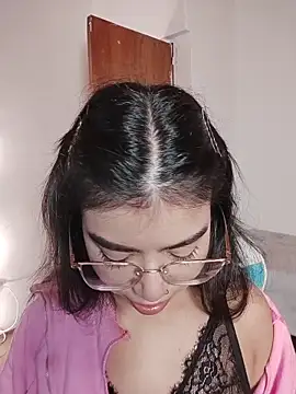 Iam eli09 online show from 04.13.26