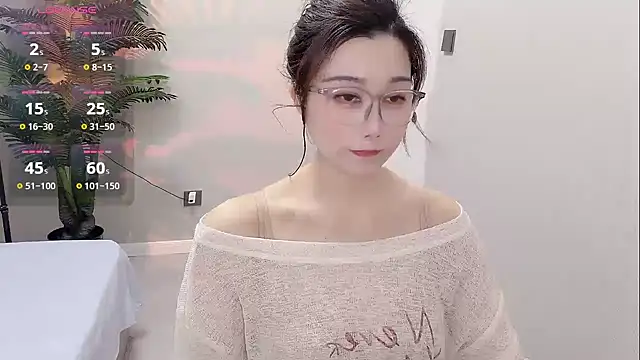 Snapshot of Yunxi- chatting on 05.24.26 Yunxi- online show from 05.24.26