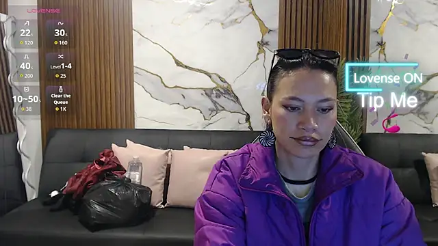 Snapshot of alonddra_tay chatting on 05.30.26 alonddra tay online show from 05.30.26
