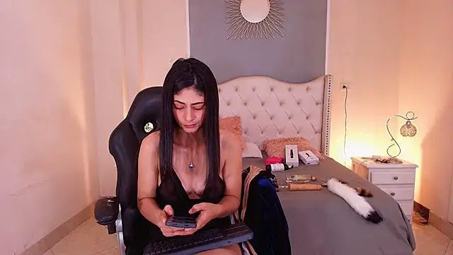 elizabeth santos1 online show from 06.29.26