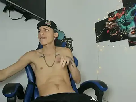 Snapshot of Yherferson_45 chatting on 04.16.26 Yherferson 45 online show from 04.16.26