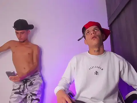 Snapshot of sintabusexo01 chatting on 04.11.26 sintabusexo01 online show from 04.11.26