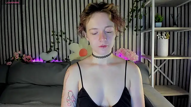 Ricki Bloom online show from 07.16.26