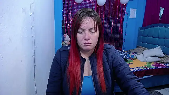 carolinhe26 online show from 04.19.26