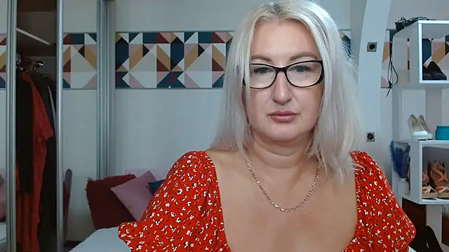 DianaFrances online show from 07.18.26
