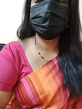 Snapshot of Stephaniee27 chatting on 06.25.26 Stephaniee27 online show from 06.25.26