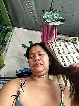 Snapshot of FILIPINAPUSSYPINAY chatting on 04.23.26 FILIPINAPUSSYPINAY online show from 04.23.26