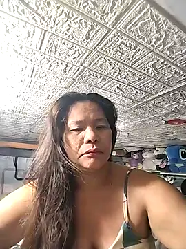 Snapshot of FILIPINAPUSSYPINAY chatting on 04.29.26 FILIPINAPUSSYPINAY online show from 04.29.26