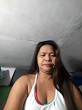 Snapshot of FILIPINAPUSSYPINAY chatting on 05.05.26 FILIPINAPUSSYPINAY online show from 05.05.26