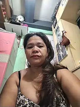 Snapshot of FILIPINAPUSSYPINAY chatting on 05.31.26 FILIPINAPUSSYPINAY online show from 05.31.26