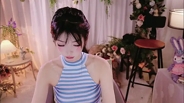 Zoe-001 online show from 07.09.26