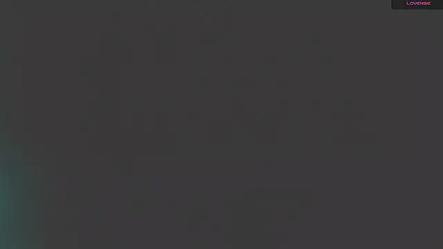 Snapshot of Sharonxt chatting on 06.18.26 Sharonxt online show from 06.18.26