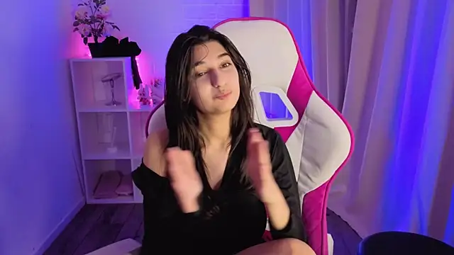 JasminAvily online show from 04.19.26