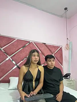 Kimmiebellarie online show from 04.14.26