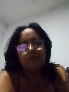 Snapshot of PienCanela chatting on 05.10.26 PienCanela online show from 05.10.26