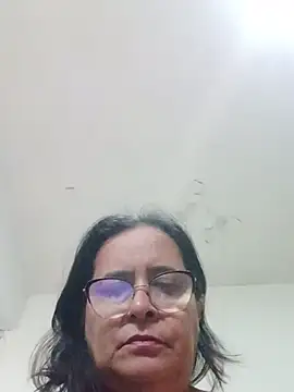 Snapshot of PienCanela chatting on 07.15.26 PienCanela online show from 07.15.26