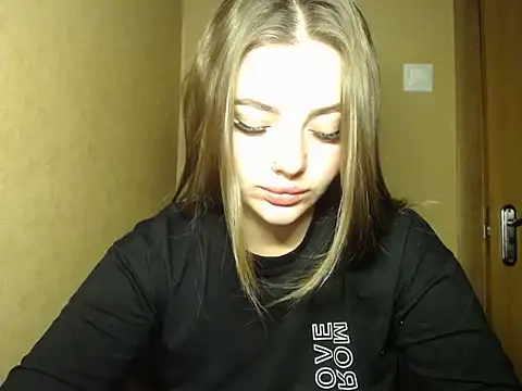 Lola77   online show from 07.30.26