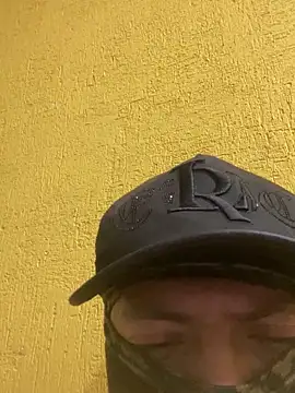 Snapshot of jakeblaze26 chatting on 04.12.26 jakeblaze26 online show from 04.12.26