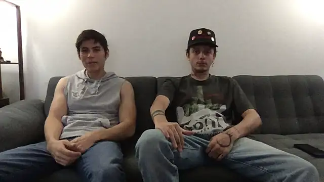 Snapshot of Chrixtopherobin chatting on 04.28.26 Chrixtopherobin online show from 04.28.26