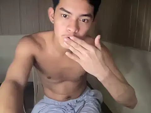 yourhotasian jhonpol16 online show from 06.28.26