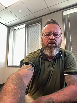 Snapshot of BayouBama51 chatting on 07.22.26 BayouBama51 online show from 07.22.26