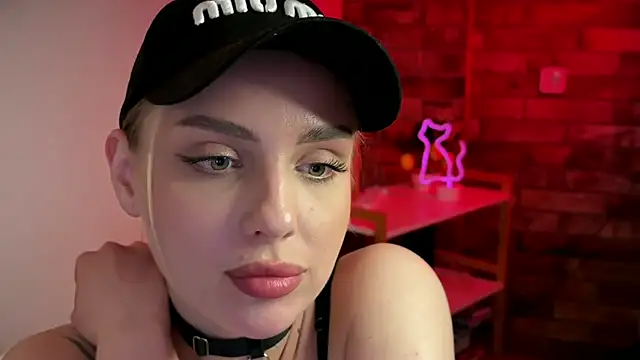 mari grey online show from 04.30.26