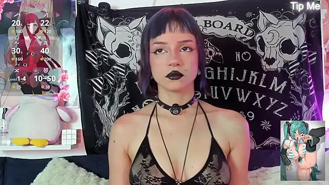 LaxiViolet online show from 05.03.26