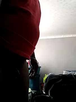 Snapshot of hairyhorny89 chatting on 04.12.26 hairyhorny89 online show from 04.12.26