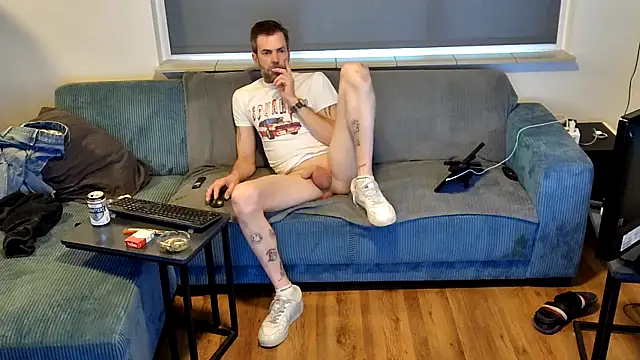 Bttmboyexhibitionist online show from 05.05.26