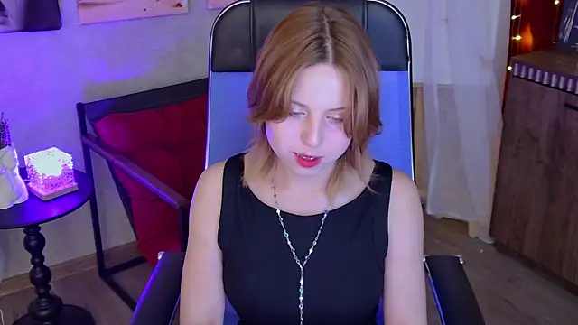 VivienneHebert online show from 07.22.26