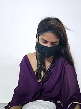 sexy bhabhii online show from 07.04.26