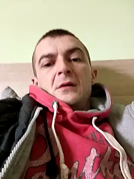 Snapshot of Mariofls chatting on 05.01.26 Mariofls online show from 05.01.26