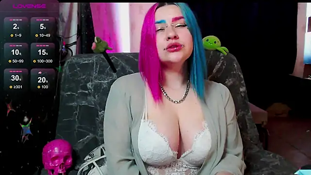 Neon Baddie online show from 04.22.26