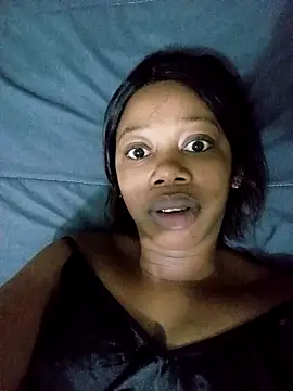 Snapshot of LadyTsexgal chatting on 04.15.26 LadyTsexgal online show from 04.15.26