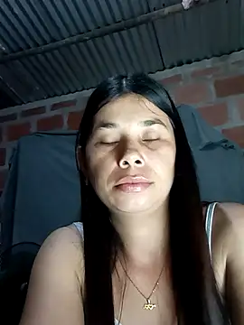 Snapshot of Sexy-Violet-20 chatting on 04.16.26 Sexy-Violet-20 online show from 04.16.26