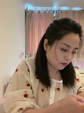 orangeoneday online show from 06.12.26