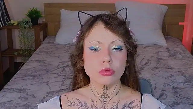 EricaMoonn online show from 05.01.26