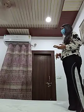 Anjali hot33 online show from 05.17.26