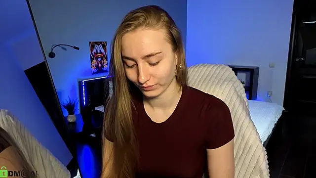 Snapshot of Your_Emily25 chatting on 05.17.26 Your Emily25 online show from 05.17.26
