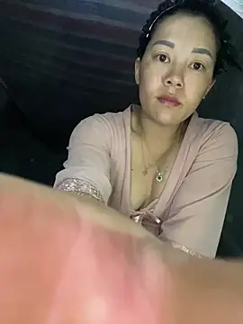 daisy-yeu online show from 04.13.26