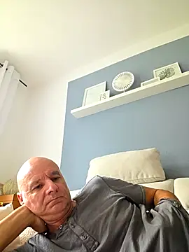 Snapshot of mannohmann5 chatting on 07.20.26 mannohmann5 online show from 07.20.26