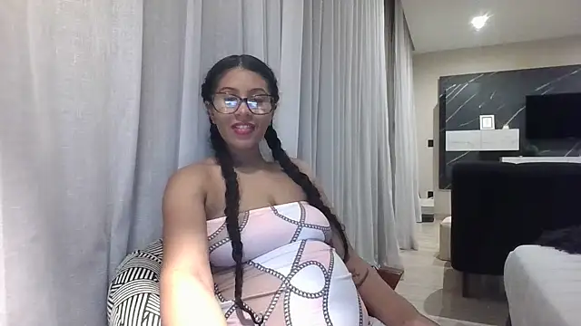 Arabigoddess online show from 05.16.26