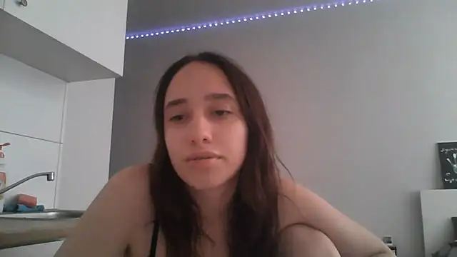 Snapshot of DarkMirel chatting on 07.18.26 DarkMirel online show from 07.18.26