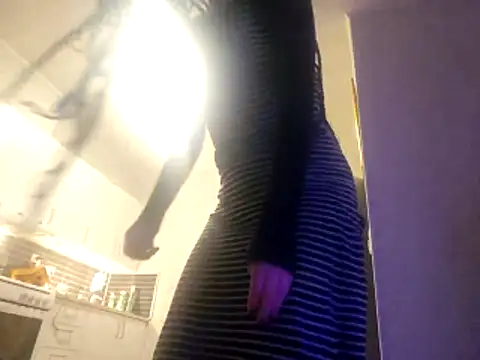 shyhornymommy online show from 04.15.26